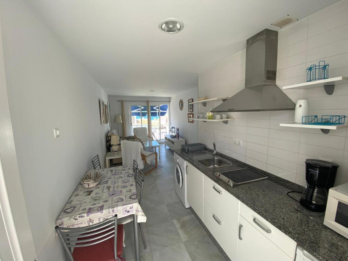 Arco Urta Apartment โกนิล เด ลาฟรอนเตรา ภายนอก รูปภาพ