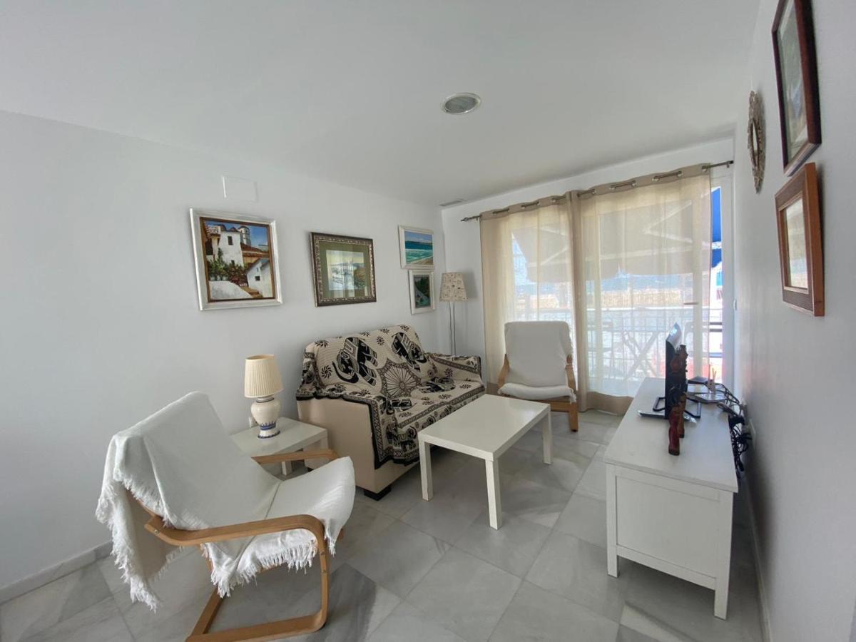 Arco Urta Apartment โกนิล เด ลาฟรอนเตรา ภายนอก รูปภาพ
