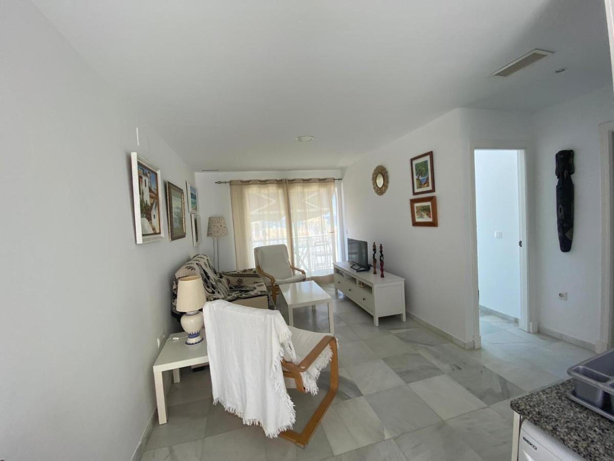 Arco Urta Apartment โกนิล เด ลาฟรอนเตรา ภายนอก รูปภาพ